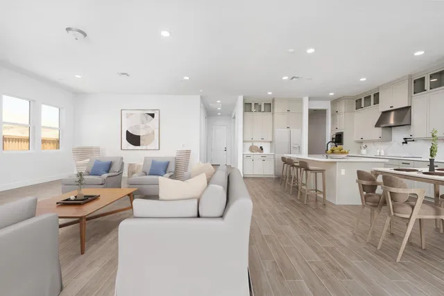 $754,999 | 8388 Iron Creek Drive, Friant, CA 93626