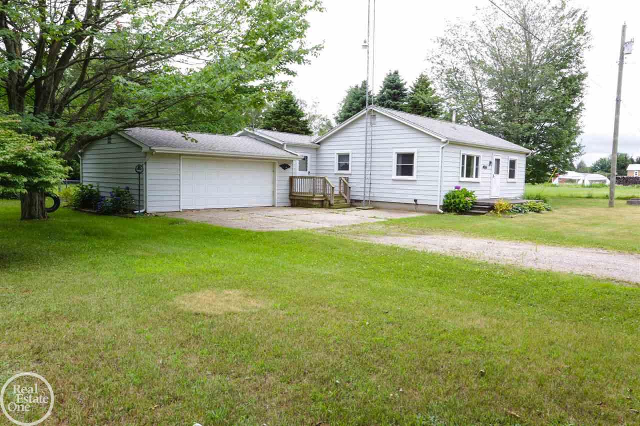6152 Forester Road Carsonville, MI 48419 - Photo 7 of 17 31326309-8.JPG