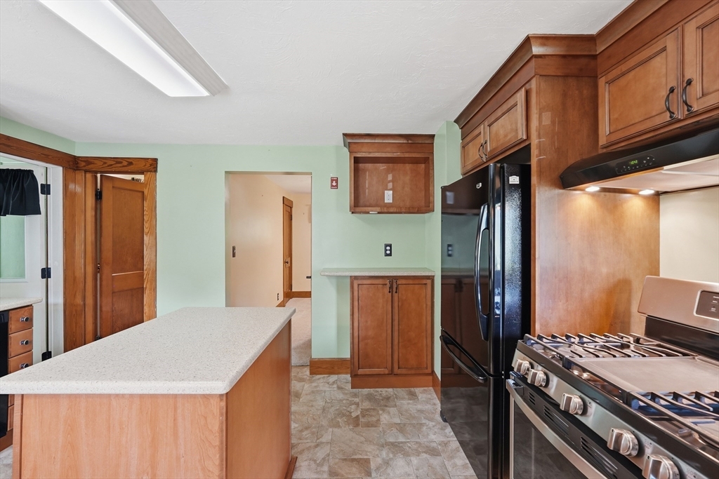 43 Birches Road Hubbardston, MA 01452 - Photo 15 of 41 Gallery Image 15