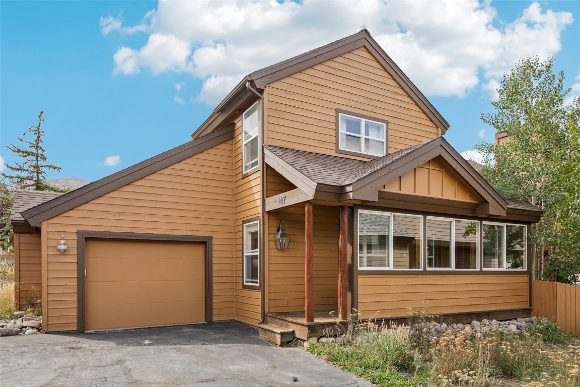 147 Blue Grouse Lane Silverthorne, CO 80498 - Photo 43 of 50 a view of house with backyard