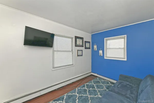 $719,000 | 74 Rope Lane, Levittown, NY 11756