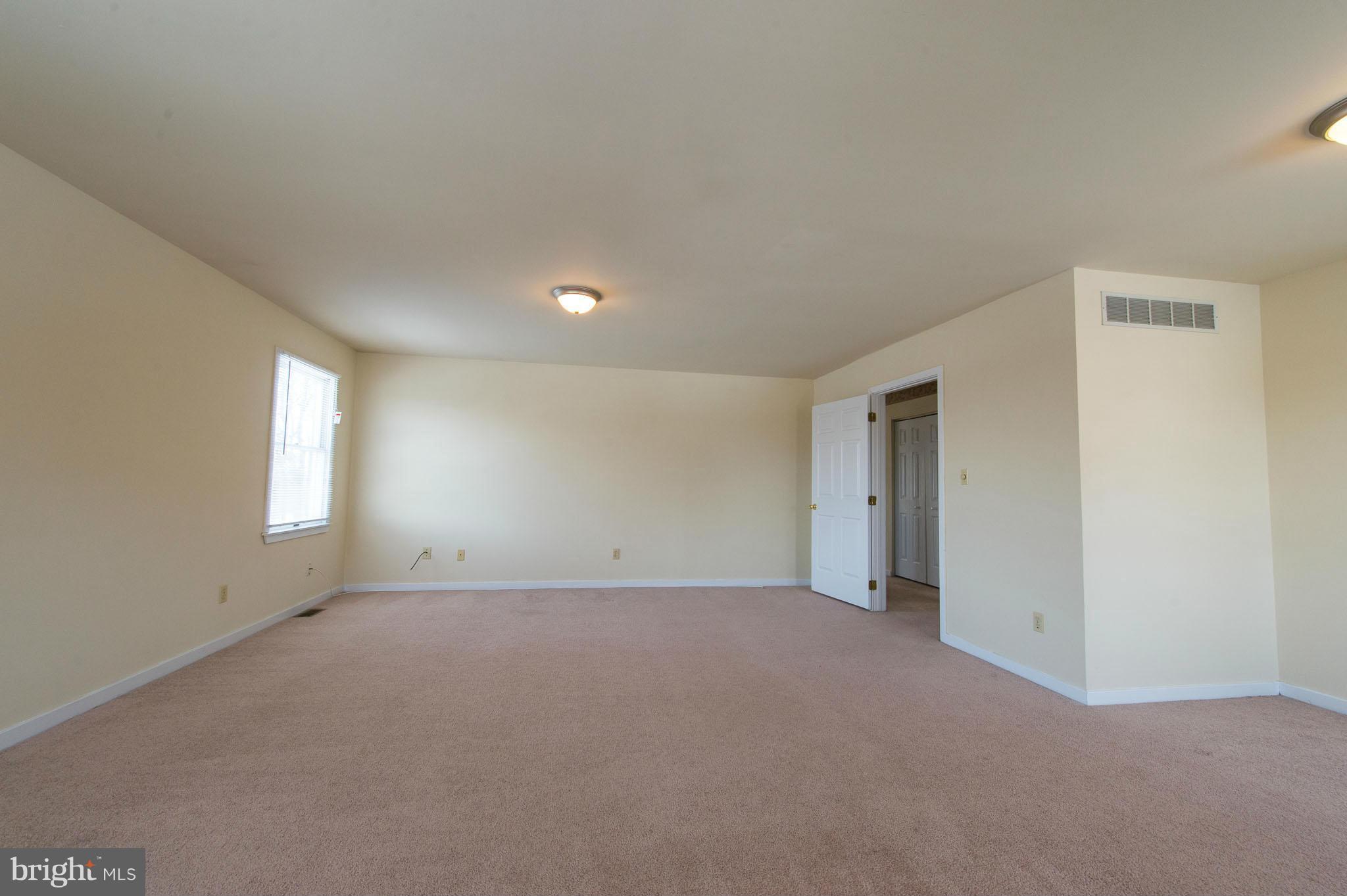 303 Delancy Road Elkton, MD 21921 - Photo 14 of 20 Living Room