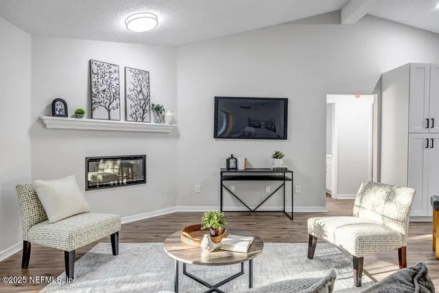 $284,800 | 7762 Enderby Avenue East, Jacksonville, FL 32244