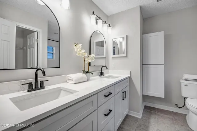 $284,800 | 7762 Enderby Avenue East, Jacksonville, FL 32244