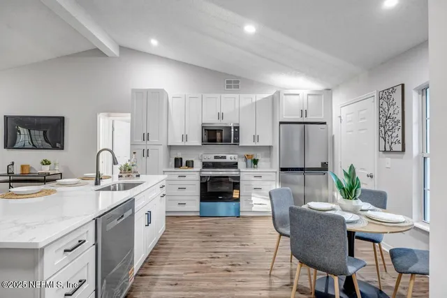 $284,800 | 7762 Enderby Avenue East, Jacksonville, FL 32244