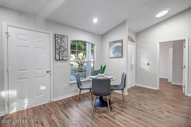 $284,800 | 7762 Enderby Avenue East, Jacksonville, FL 32244