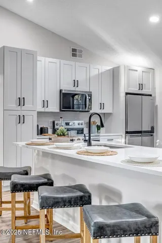 $284,800 | 7762 Enderby Avenue East, Jacksonville, FL 32244