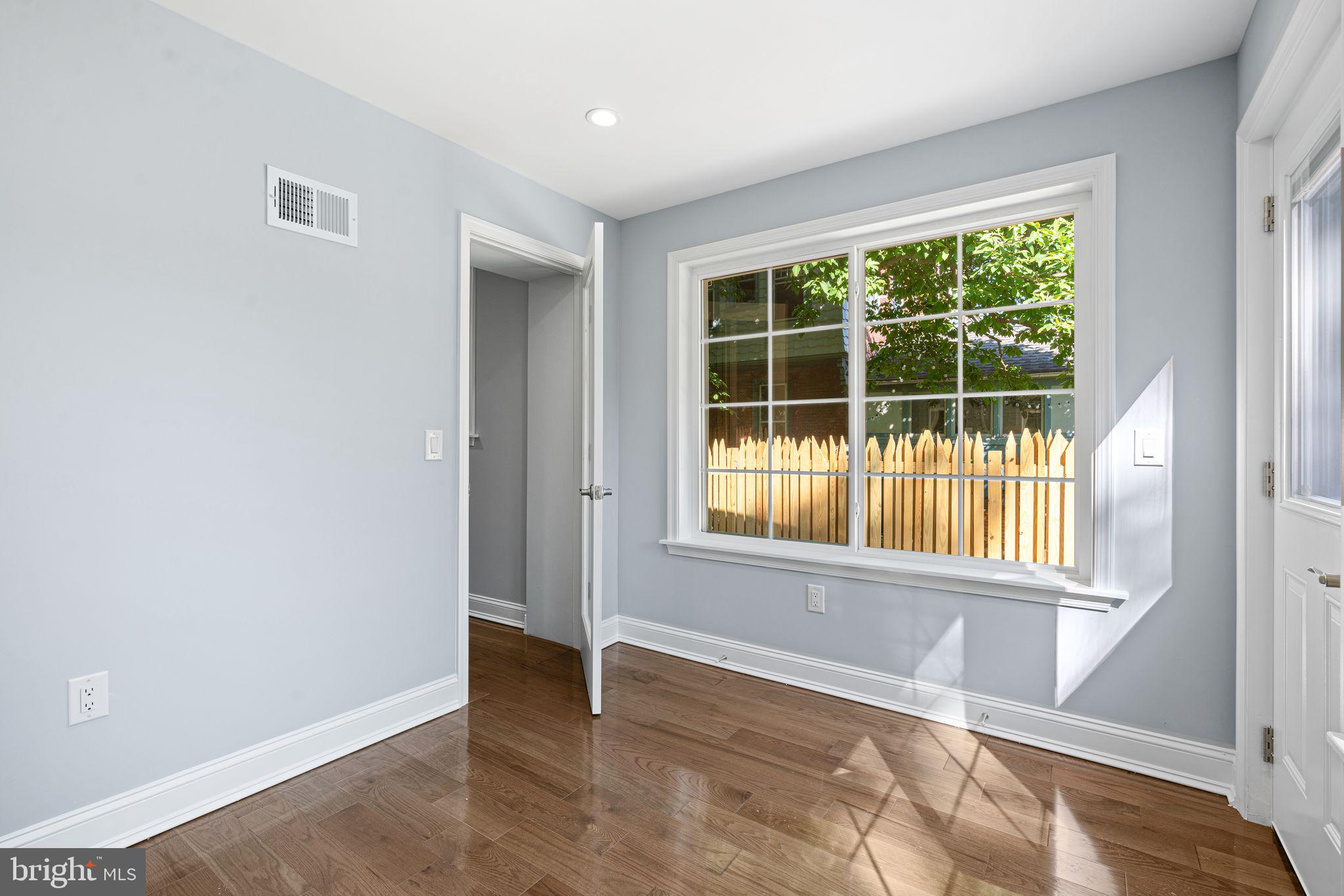 5529 Morris Street Philadelphia, PA 19144 - Photo 13 of 35