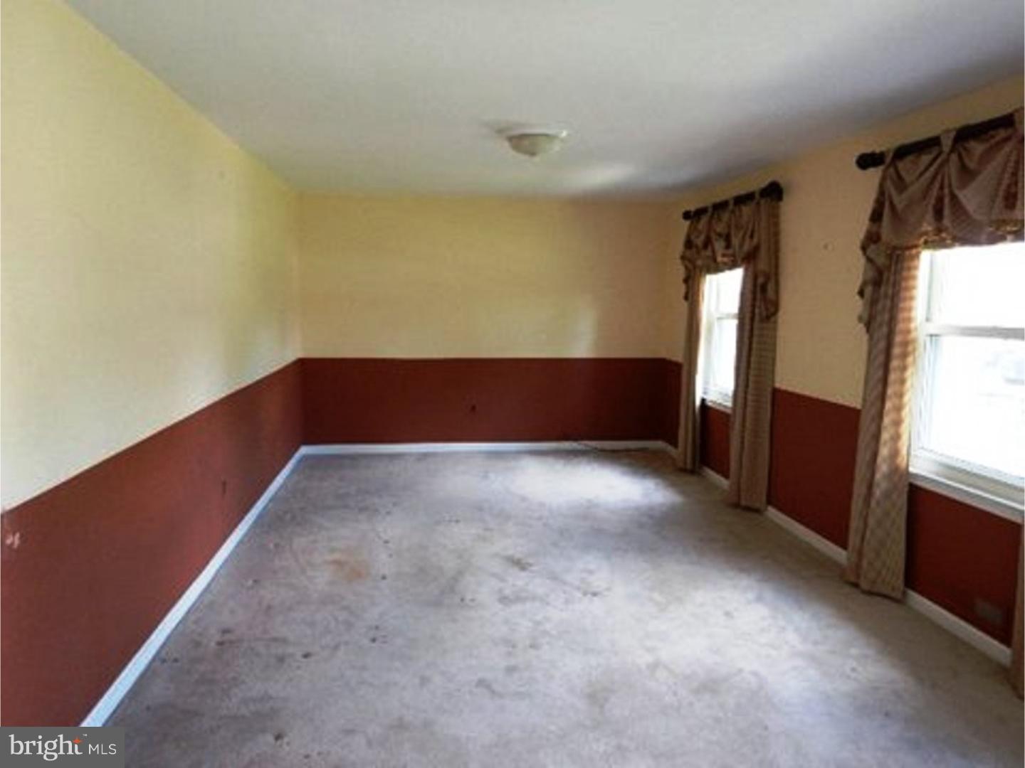 43 Buttonwood Road Stratford, NJ 08084 - Photo 3 of 11