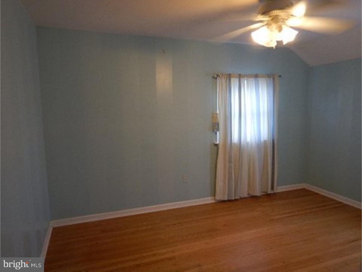 43 Buttonwood Road Stratford, NJ 08084 - Photo 6 of 11
