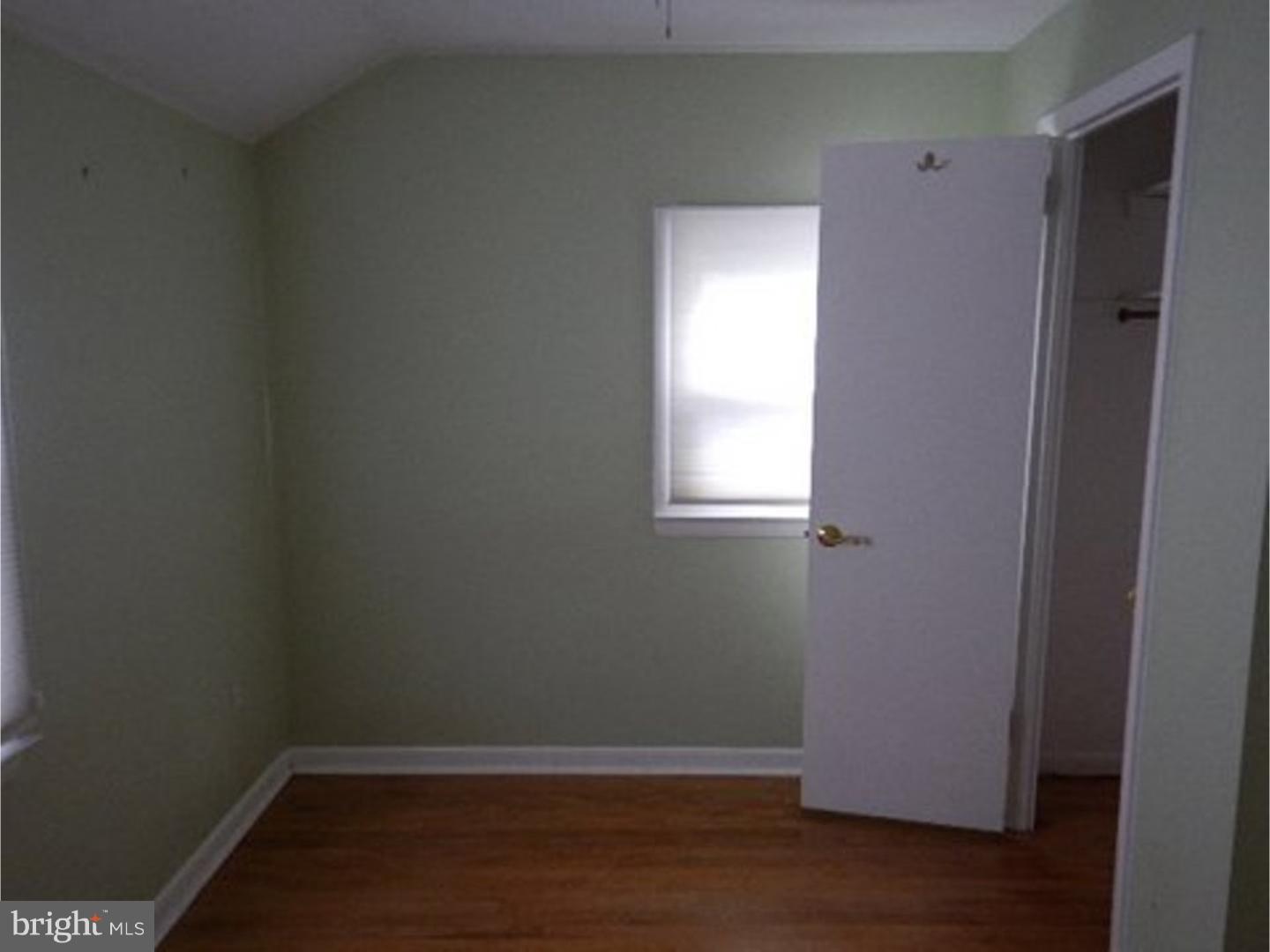 43 Buttonwood Road Stratford, NJ 08084 - Photo 9 of 11