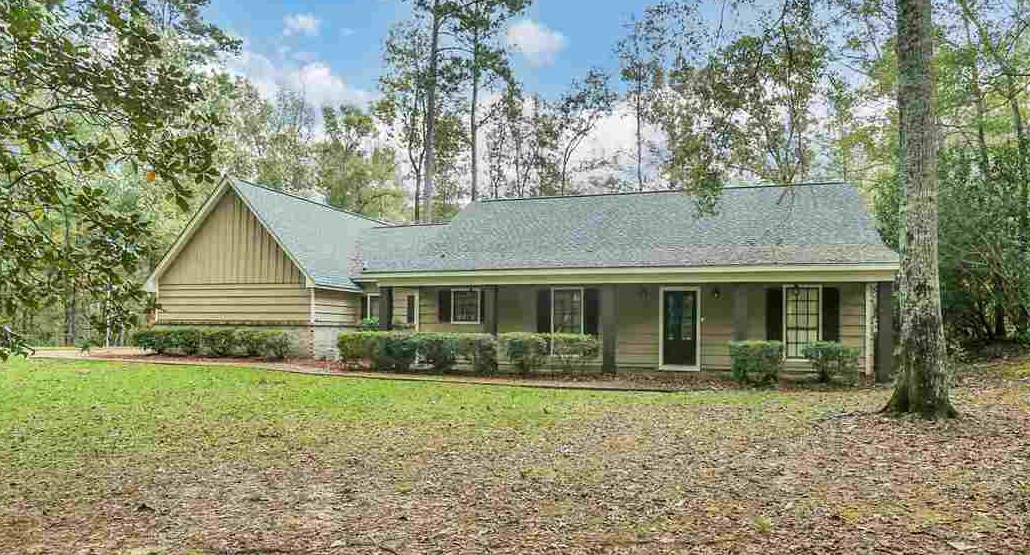 520 North Spring Lake Circle Terry, MS 39170 - Photo 2 of 45 Photo 2