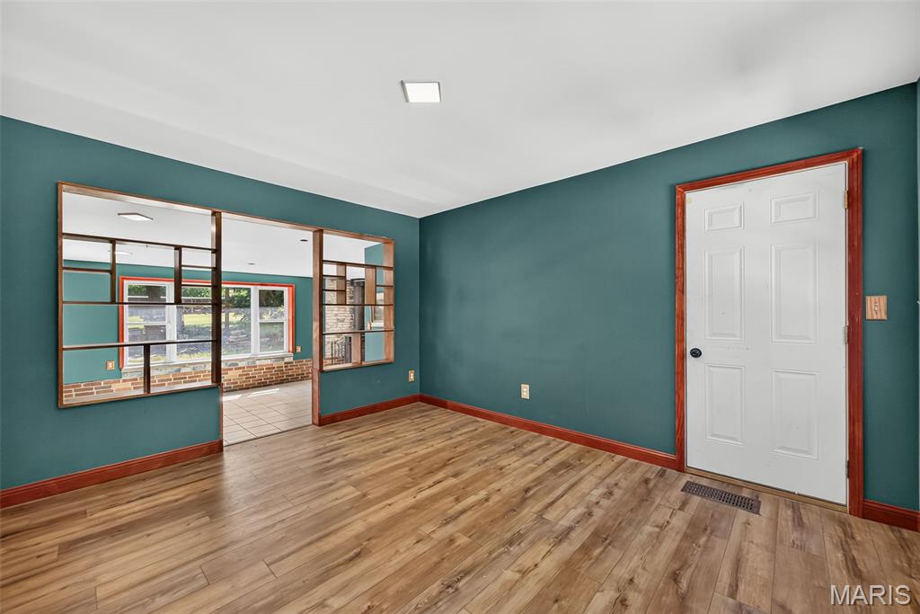 310 Cliff Cave Road St. Louis, MO 63129 - Photo 17 of 73 Gallery Image 17
