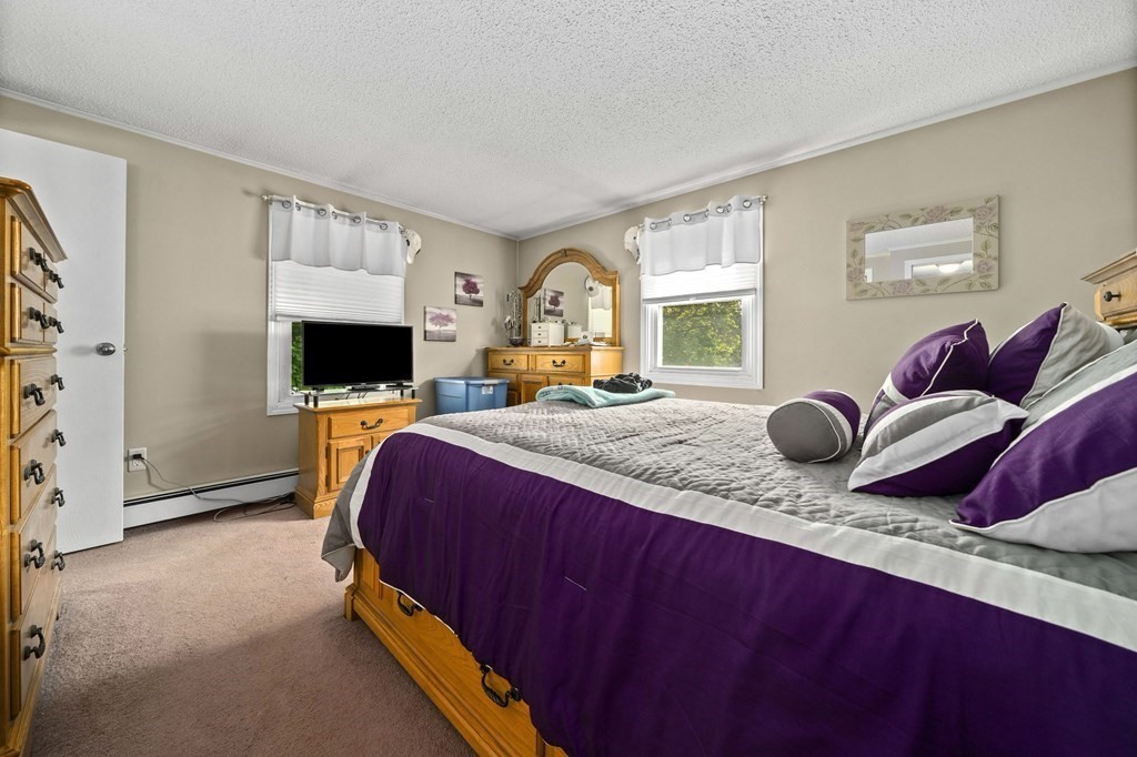 88 Bonham Road Dedham, MA 02026 - Photo 11 of 22 Gallery Image 11