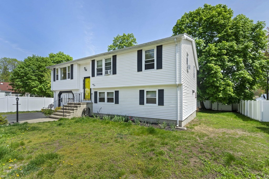 88 Bonham Road Dedham, MA 02026 - Photo 2 of 22 Gallery Image 2