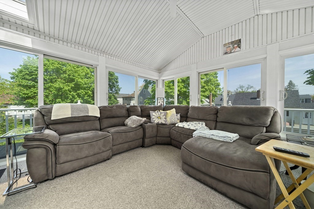 88 Bonham Road Dedham, MA 02026 - Photo 7 of 22 Gallery Image 7