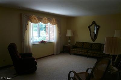 4091 Etter Road Mogadore, OH 44260 - Photo 3 of 10 Gallery Image 3