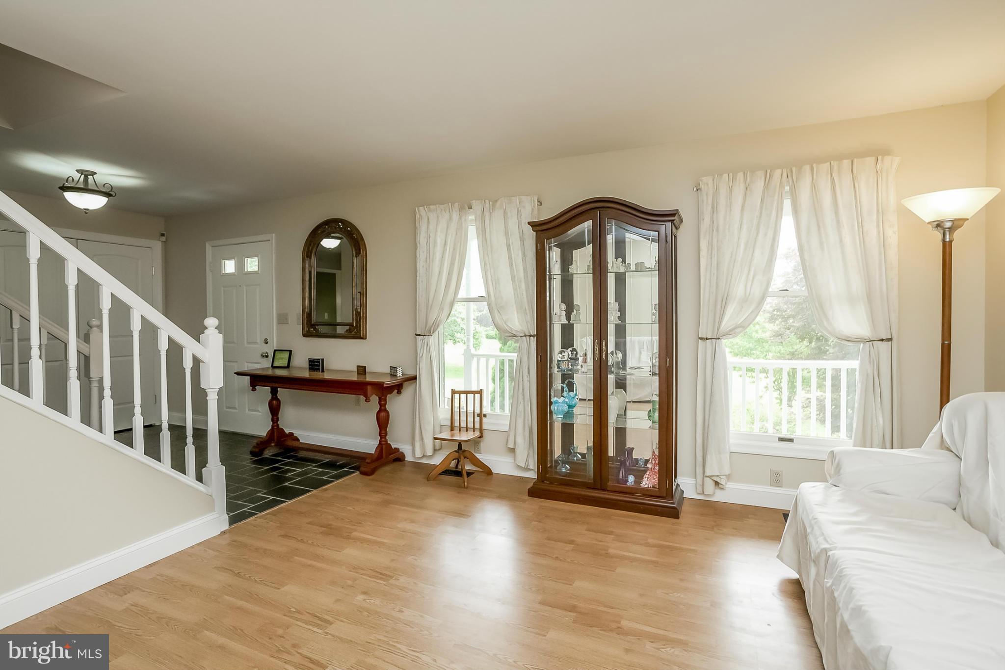 4107 Graceton Road Pylesville, MD 21132 - Photo 3 of 30 Living Room