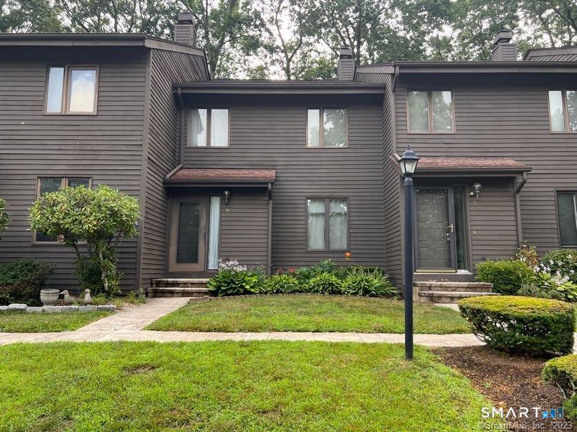 223 Flanders Road, Unit 8 East Lyme, CT 06357 - Photo 3 of 31