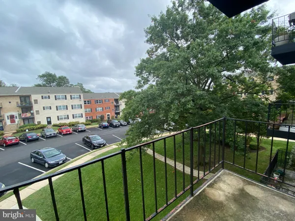 $1,650 | 434 North Armistead Street, Unit 202, Alexandria, VA 22312
