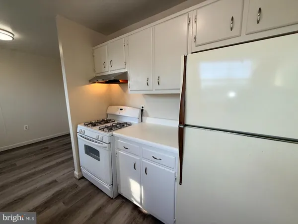 $1,650 | 434 North Armistead Street, Unit 202, Alexandria, VA 22312