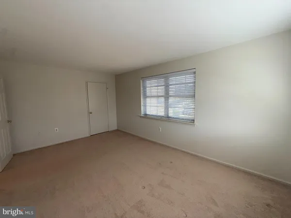 $1,650 | 434 North Armistead Street, Unit 202, Alexandria, VA 22312
