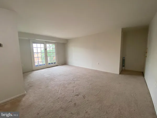$1,650 | 434 North Armistead Street, Unit 202, Alexandria, VA 22312