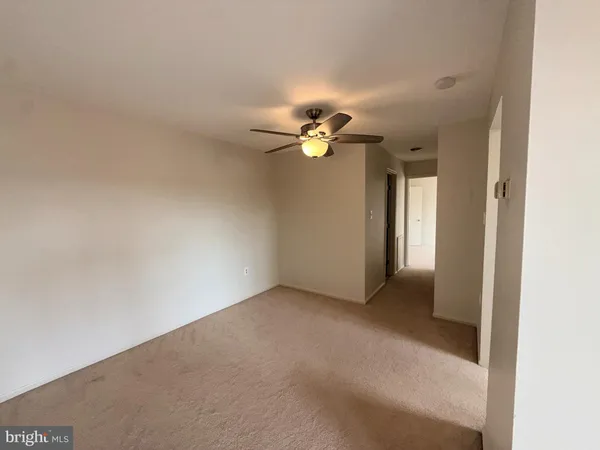 $1,650 | 434 North Armistead Street, Unit 202, Alexandria, VA 22312