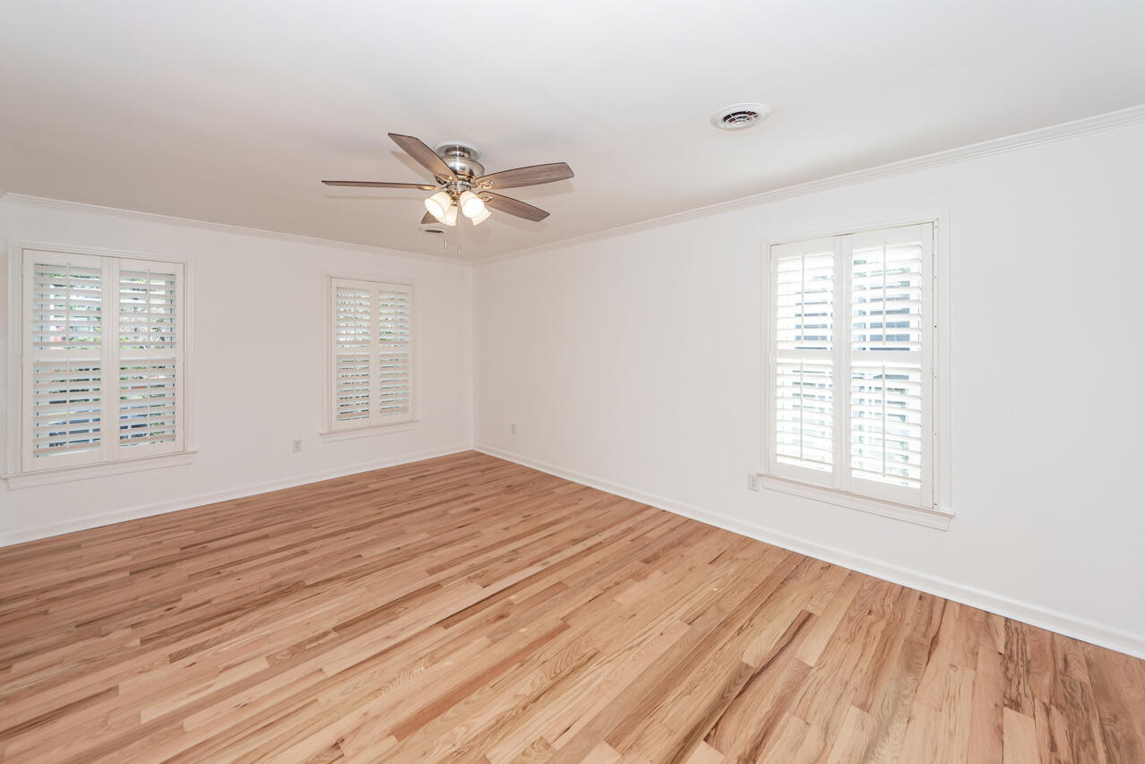705 Chatter Road Mount Pleasant, SC 29464 - Photo 34 of 78 35