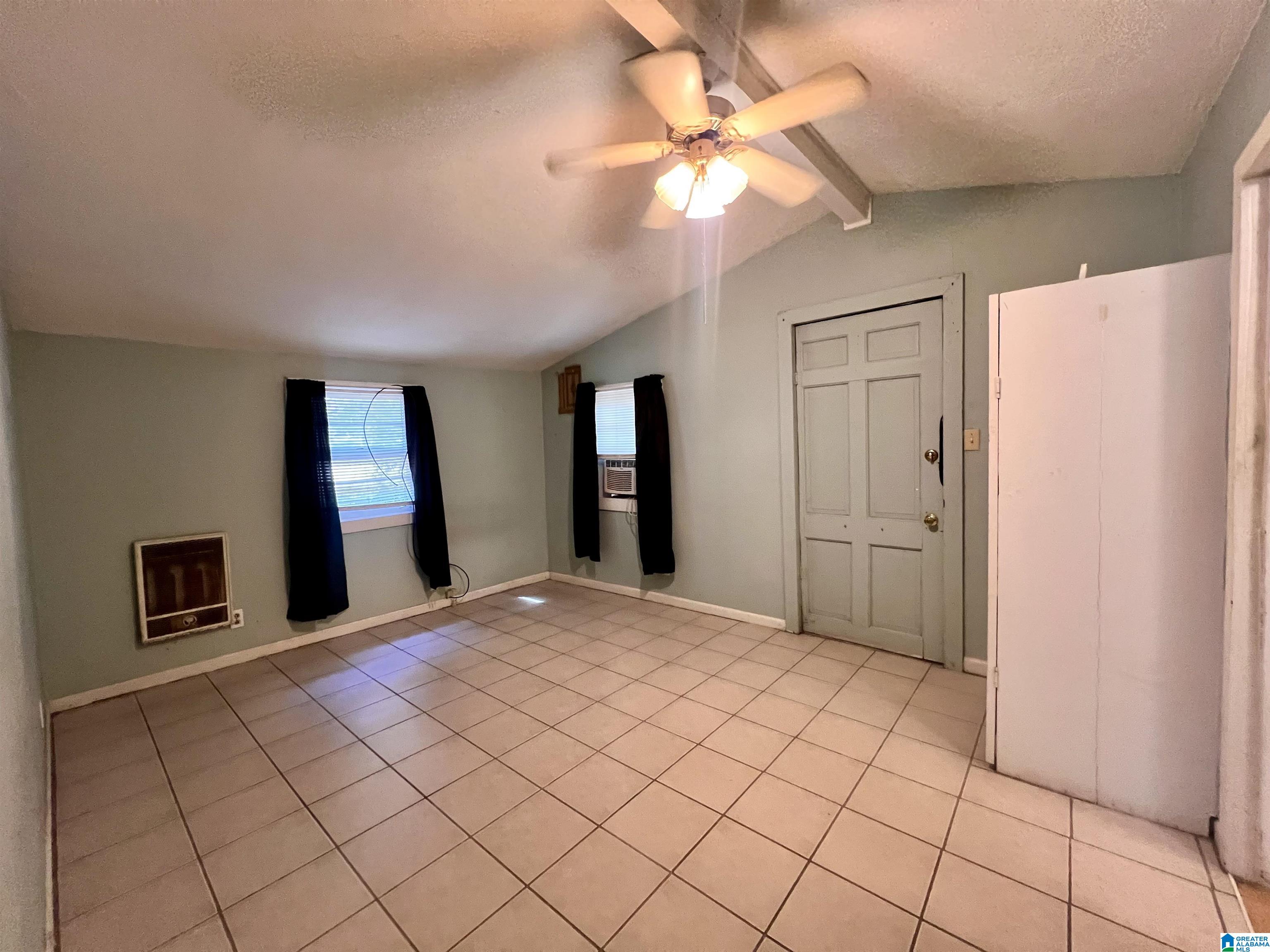 201 Hudson Avenue Oneonta, AL 35121 - Photo 5 of 6