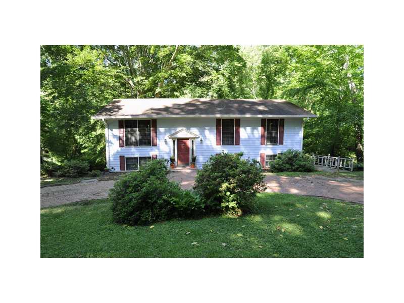 658 Park Lane Decatur, GA 30033 - Photo 1 of 1 Exterior Front.