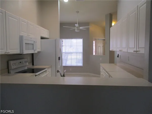 $1,695 | 4330 Southwest 7th Place, Cape Coral, FL 33914