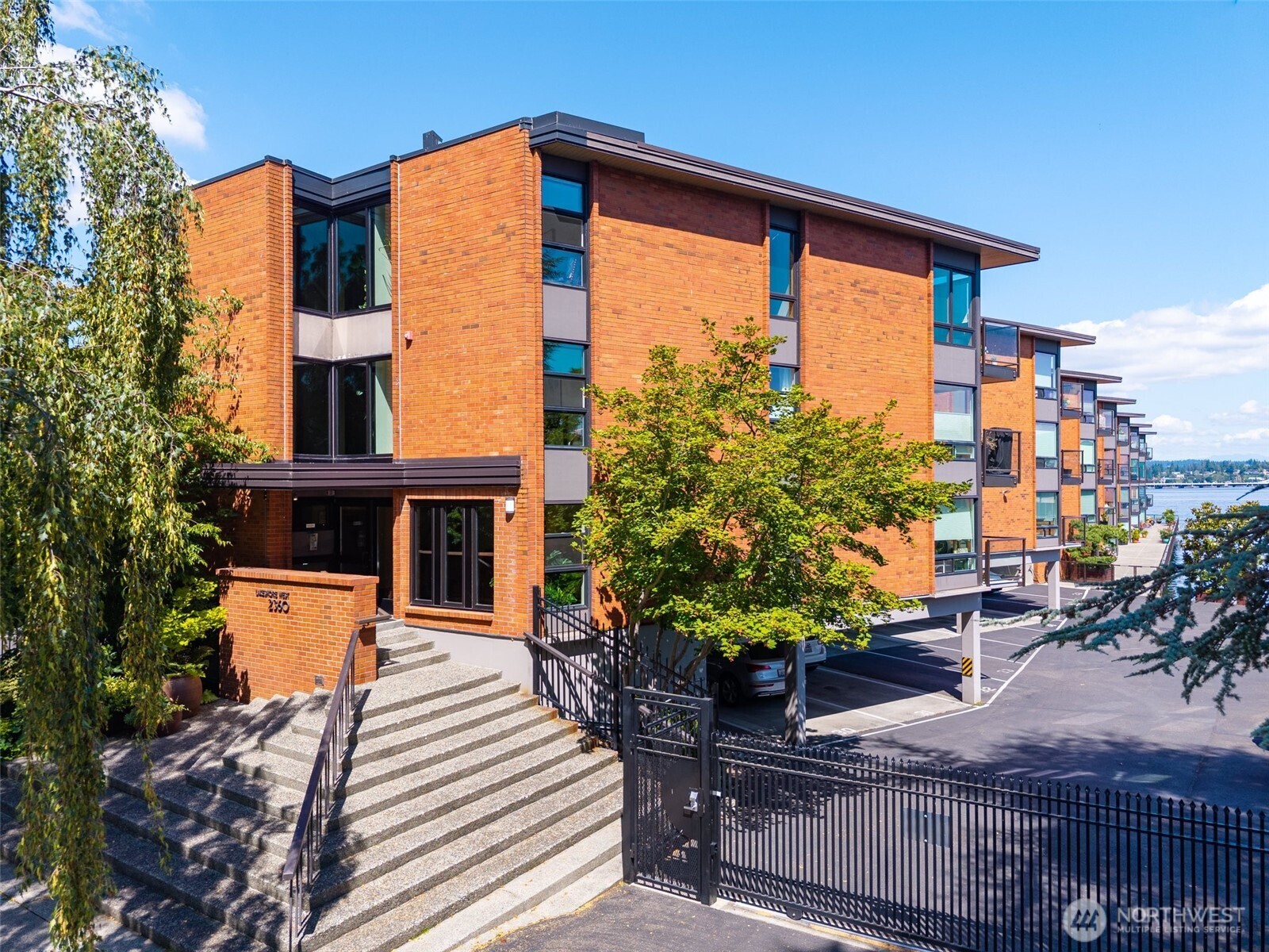2360 43rd Avenue East, Unit 404 Seattle, WA 98112 - Photo 25 of 39 Gallery Image 25