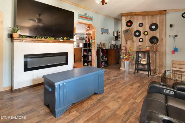 $274,000 | 1340 Dry Fork Valley Road, Ten Mile, TN 37880