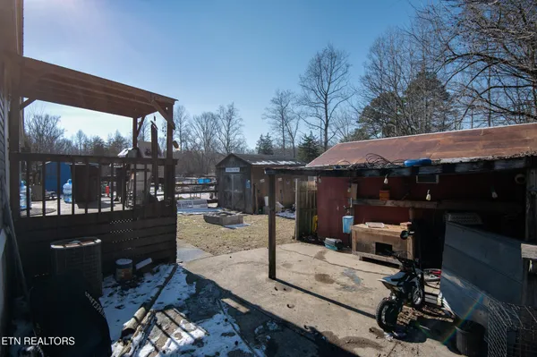 $274,000 | 1340 Dry Fork Valley Road, Ten Mile, TN 37880