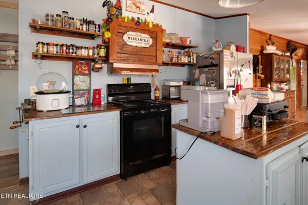 $274,000 | 1340 Dry Fork Valley Road, Ten Mile, TN 37880