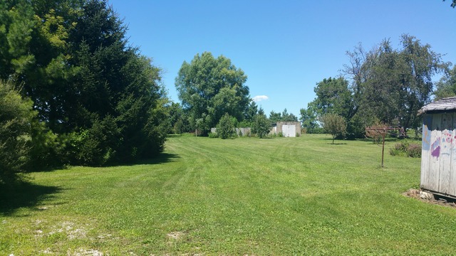 1632 Lee Center Road Amboy, IL 61310 - Photo 10 of 14