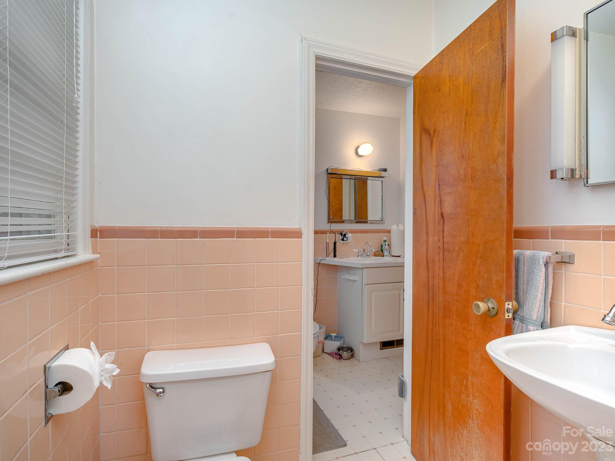 6335 Lakefill Road Charlotte, NC 28212 - Photo 13 of 32 Gallery Image 13