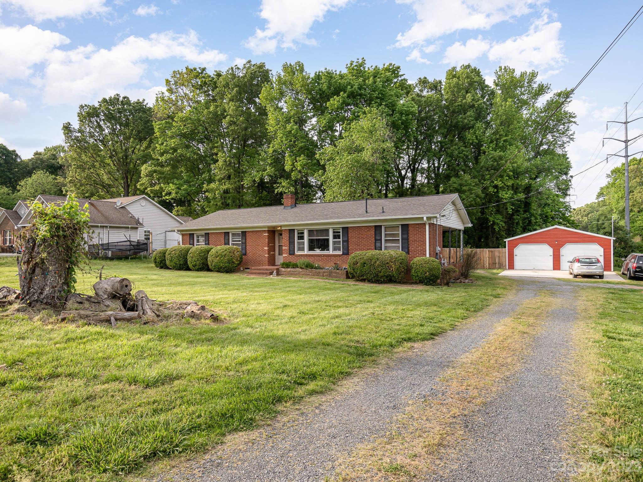 6335 Lakefill Road Charlotte, NC 28212 - Photo 8 of 32 Gallery Image 8