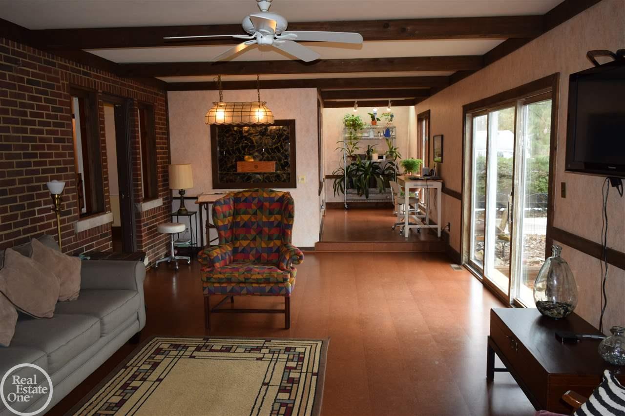 184 Kerby Road Grosse Pointe Farms, MI 48236 - Photo 19 of 35