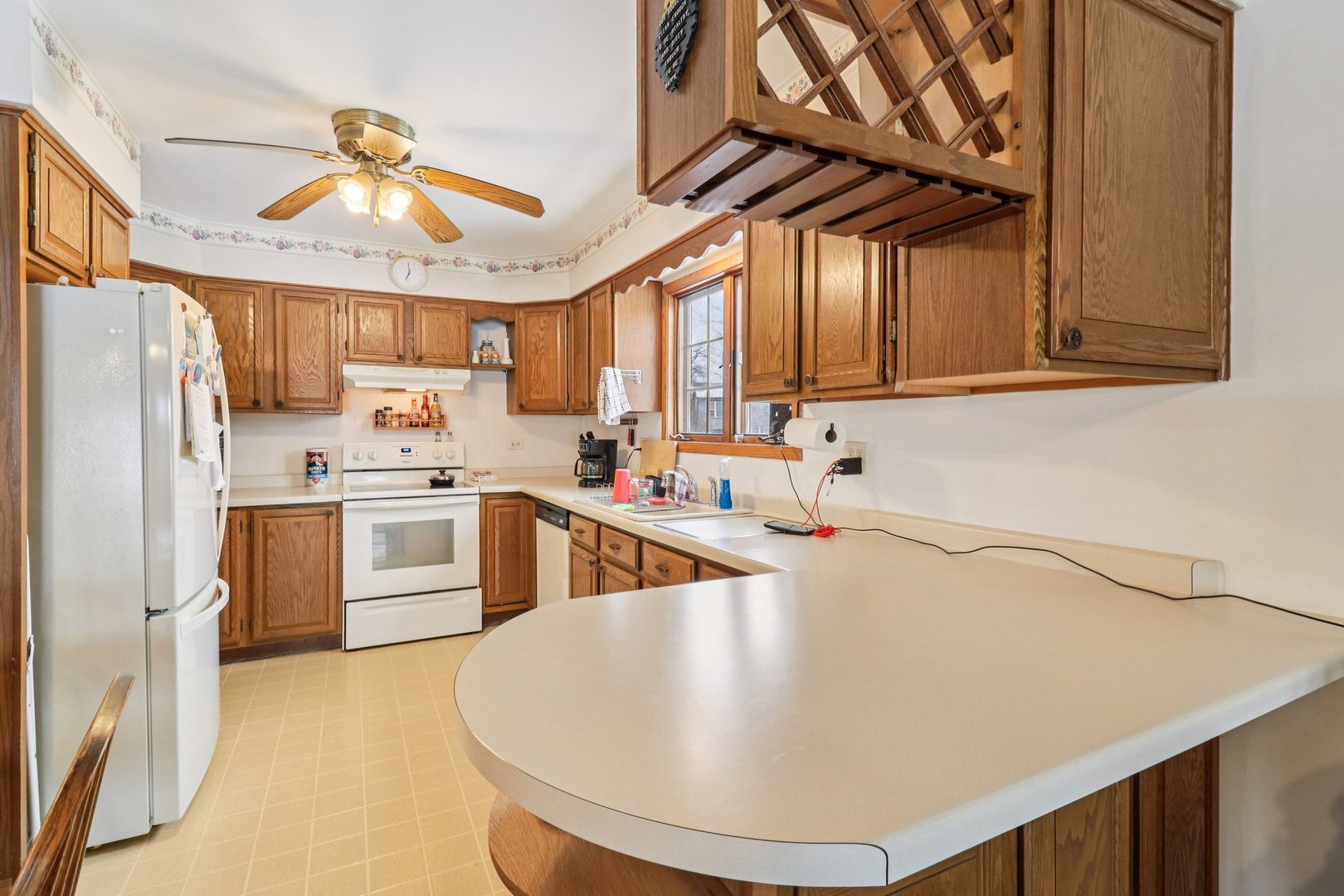 2312 High Point Drive Lindenhurst, IL 60046 - Photo 7 of 35