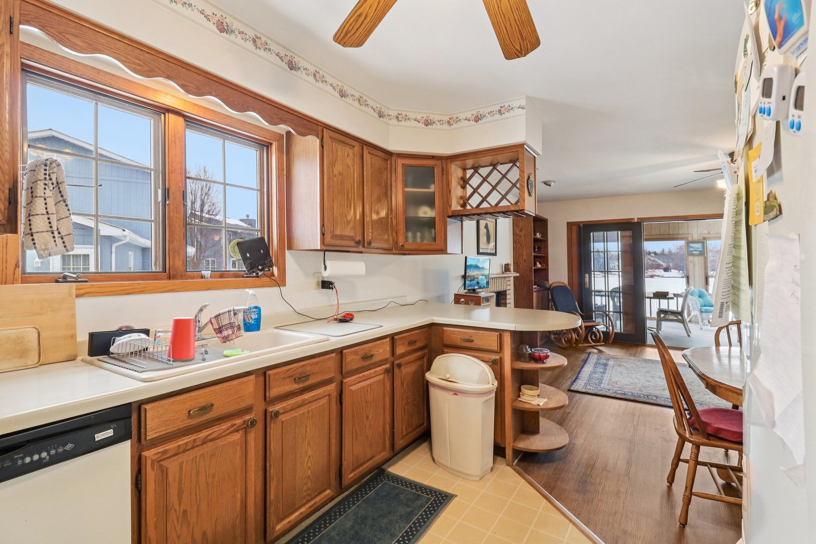 2312 High Point Drive Lindenhurst, IL 60046 - Photo 8 of 33