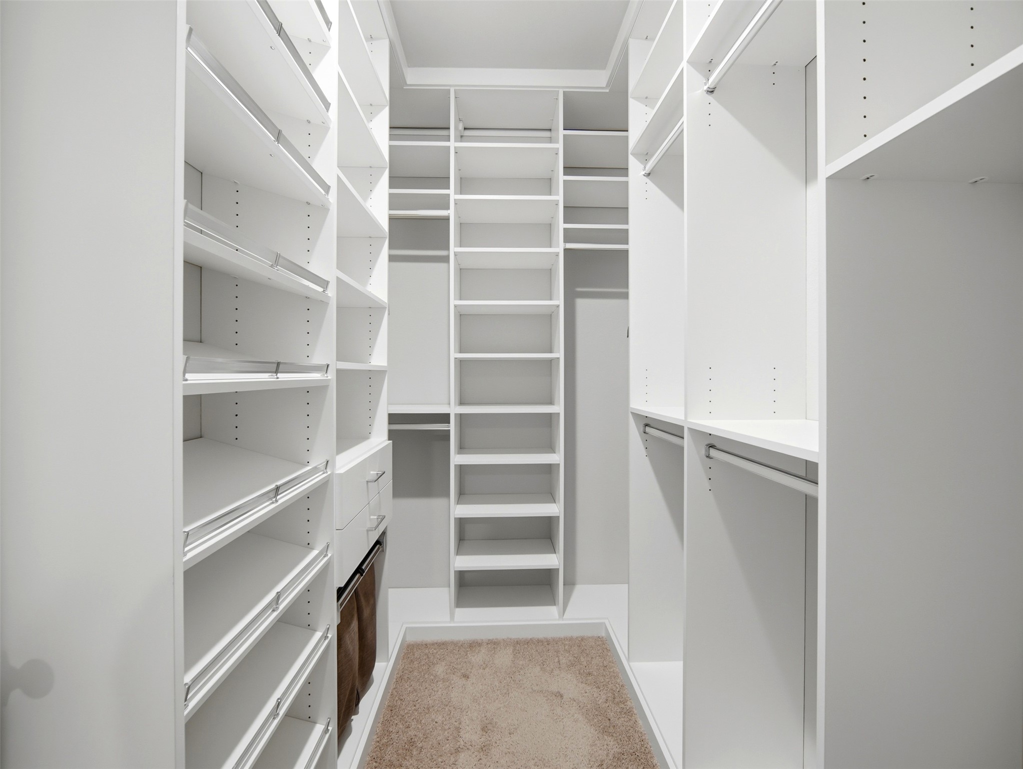 60 Bent Trl Lane Georgetown, TX 78628 - Photo 25 of 40 Customizable storage solutions define this well-appointed, ready-to-organize closet space.