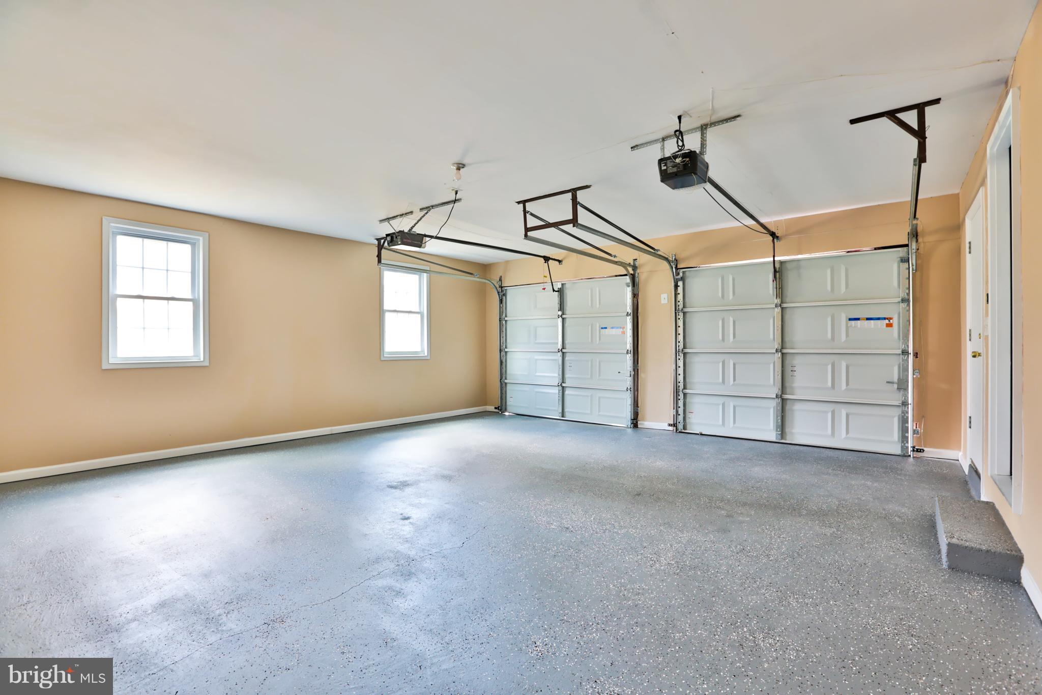 5017 Durham Road West Columbia, MD 21044 - Photo 23 of 26 Garage