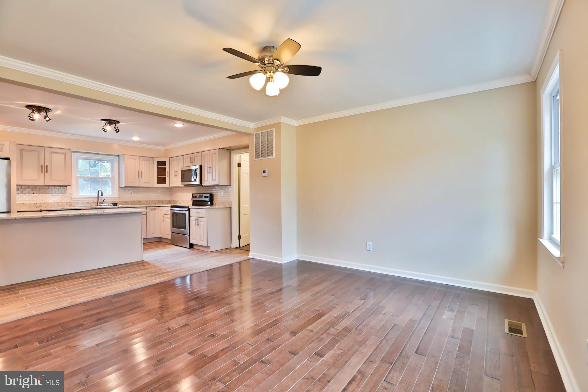 5017 Durham Road West Columbia, MD 21044 - Photo 7 of 26 Ideal for entertaining