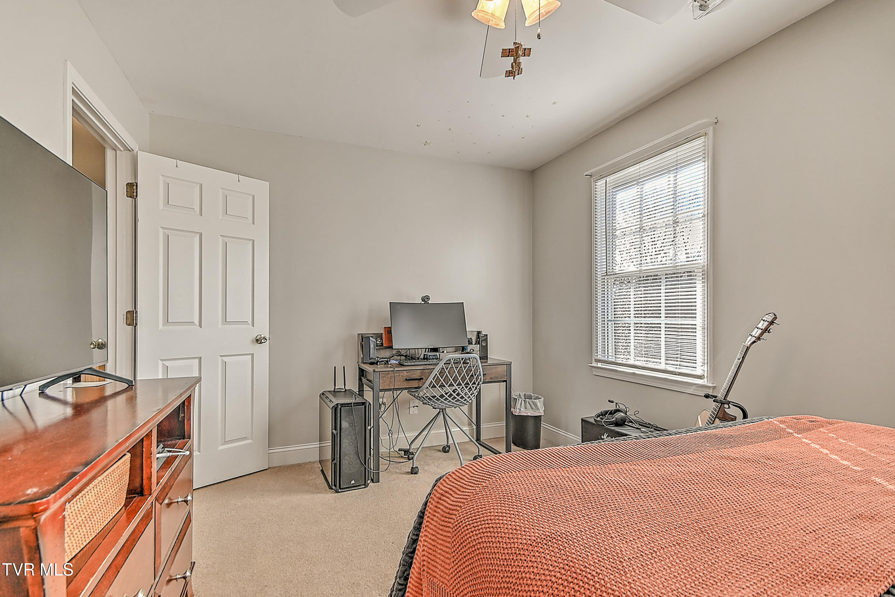 616 Kings Ridge Drive Blountville, TN 37617 - Photo 39 of 92 616 Kings Ridge DP-32