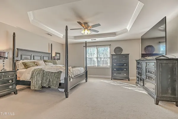 $609,000 | 616 Kings Ridge Drive, Blountville, TN 37617