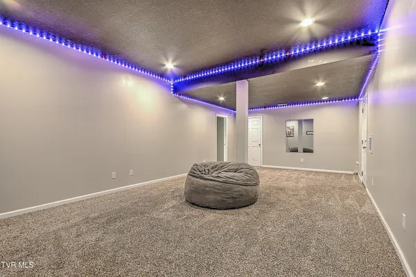 $609,000 | 616 Kings Ridge Drive, Blountville, TN 37617