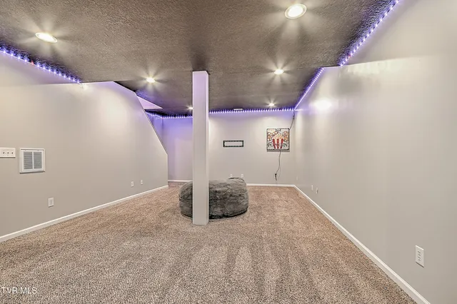 $639,000 | 616 Kings Ridge Drive, Blountville, TN 37617