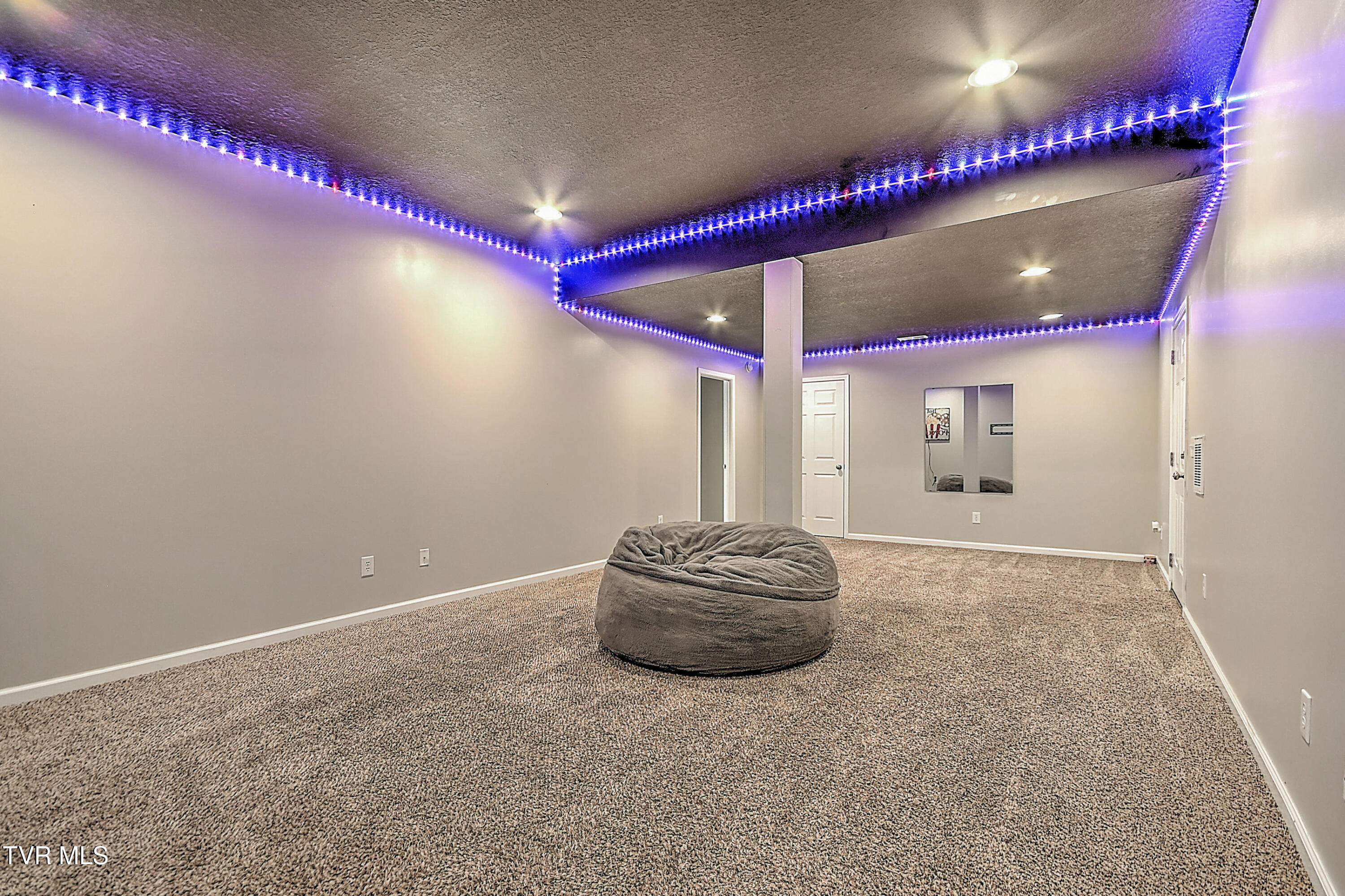 616 Kings Ridge Drive Blountville, TN 37617 - Photo 52 of 92 616 Kings Ridge DP-45